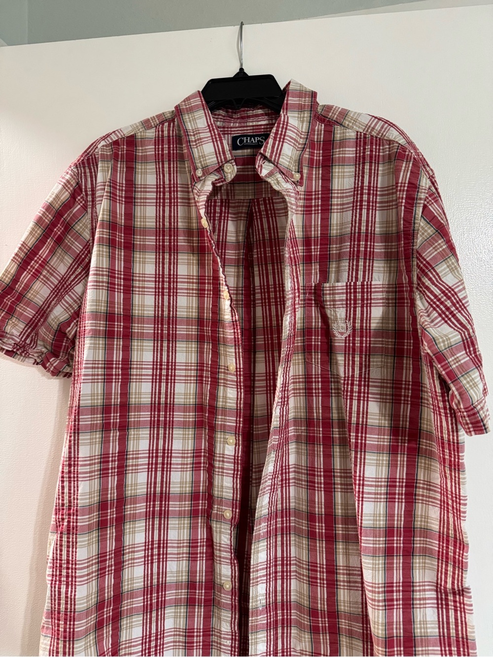 Chaps Men's Red and Cream Plaid Short-Sleeve Button-Down Shirt seersucker materi
